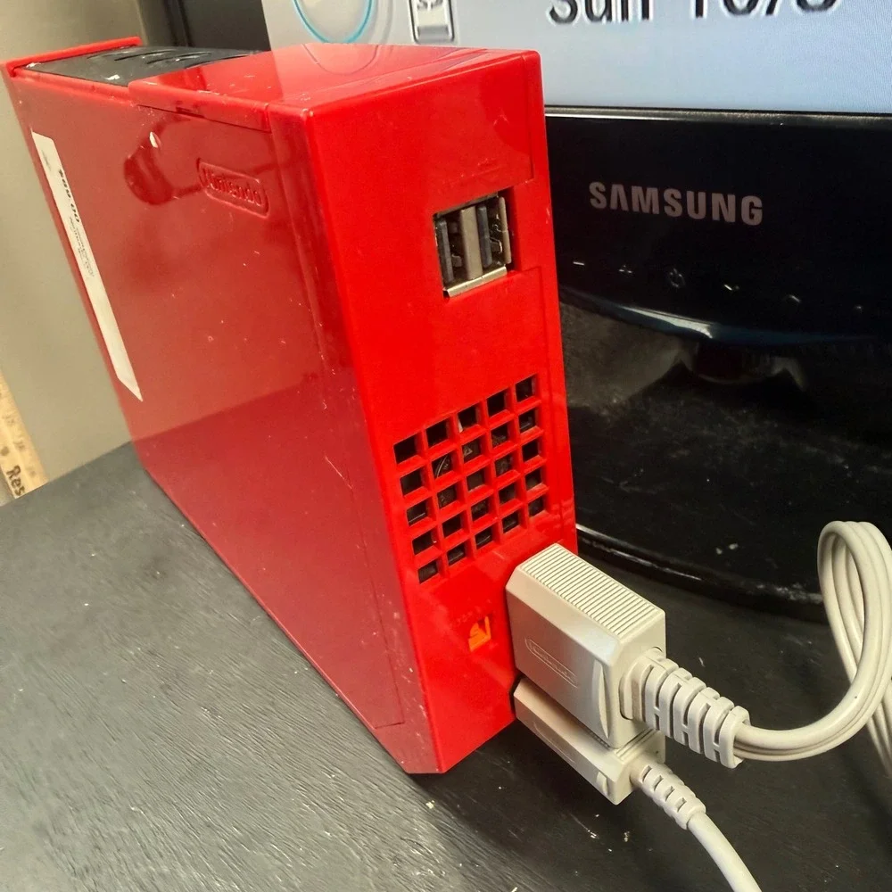 Nintendo Wii RVL-001 Video Game Console Red 25th Anniversary Edition Working